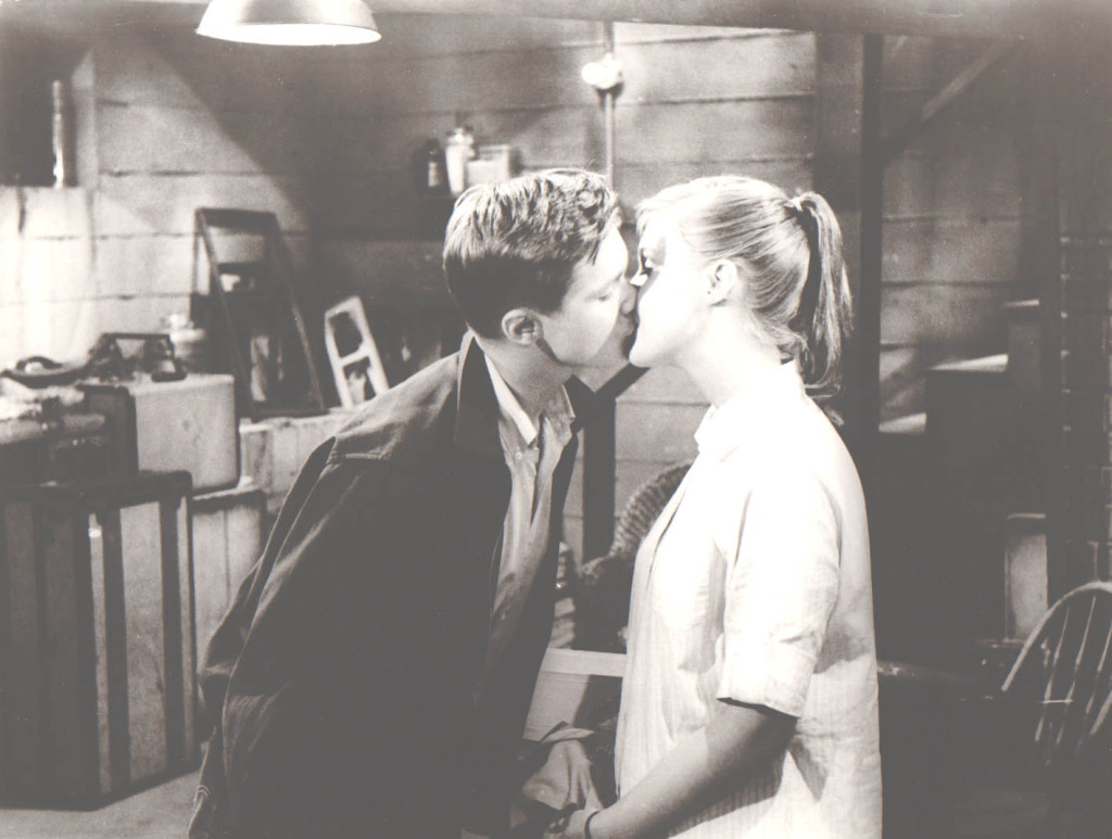 Right of passage. Arthur (Brandon De Wilde) and Janet (Carol Lynley) in their getaway in Blue Denim (1959).